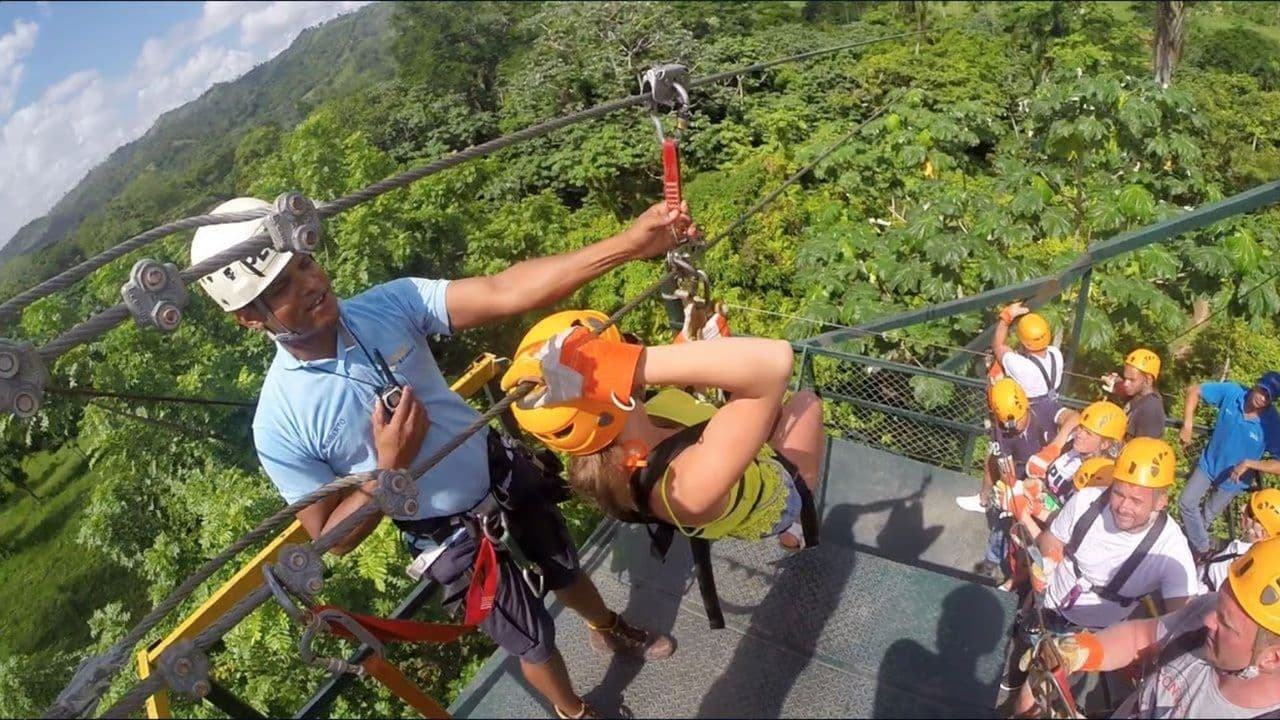 Las Terrenas : Adrenaline Zipline Adventure Tour in Samana ā Guided tour and outdoor activity